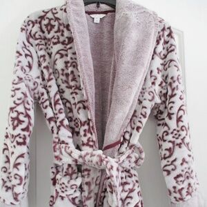 CHARTER CLUB - Soft Wine Wallpaper Robe - XS/S